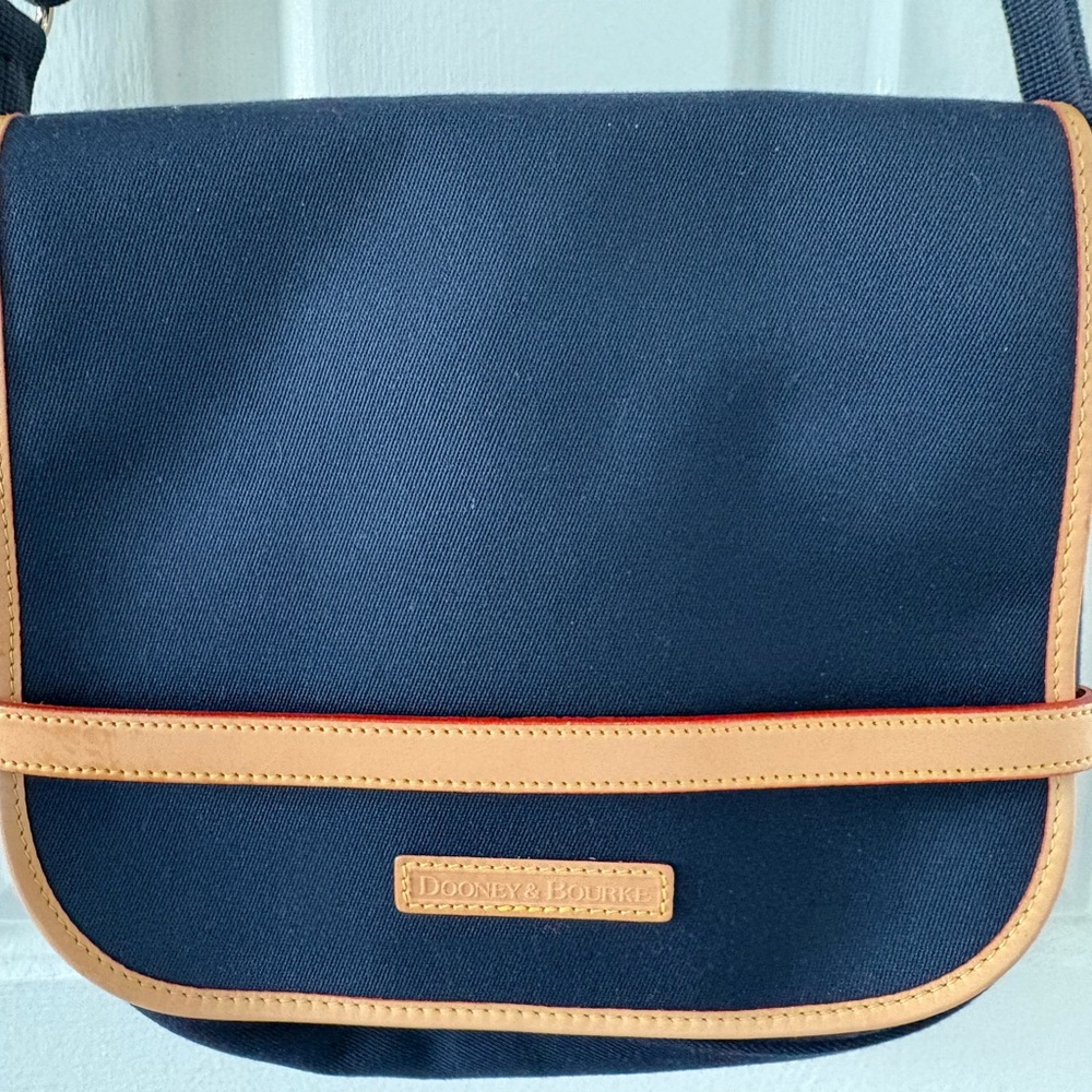 Dooney & Bourke Navy Canvas Crossbody Bag Tan Leather Trim Made in USA - Picture 2 of 9